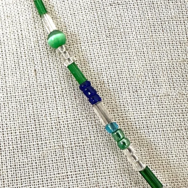 Green and blue beaded necklace - Image 6
