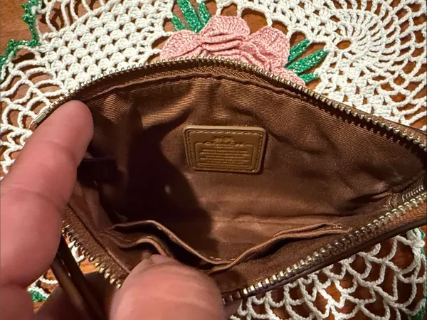 COACH Brown Leather Wristlet Clutch with Logo - Image 5