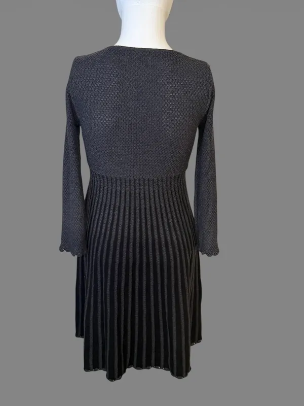 Calvin Klein Charcoal Long-Sleeve Pleated Knit Dress - Image 5