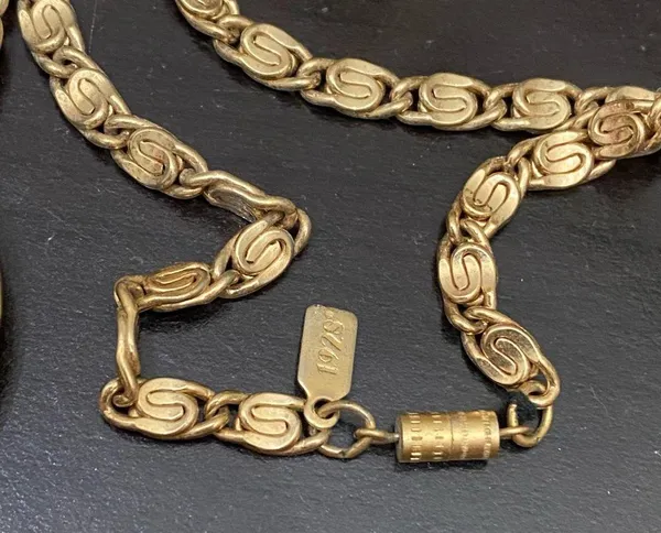 Vintage Signed 1928 Scroll Chain Link Gold-tone Locket Pendant 30” Necklace - Image 15
