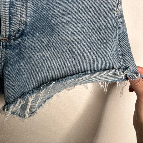 Agolde Parker Vintage Cut Off Short in Riptide 24 - Image 7
