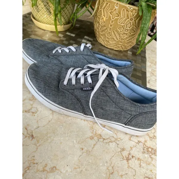 Vans Size 8 women’s gray sneakers - Image 4