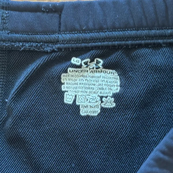 Under Armour Sweats - Image 3