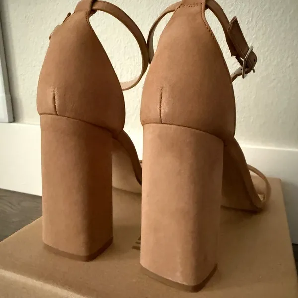 Steve Madden Tiaa Ankle Strap Block Heel Sandals - Size 10 - Camel Nubuck - NWB - Image 10