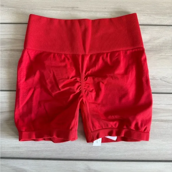 Gymshark Vital Sculpt Seamless Short Red Small NWT IN PACKAGE - Image 3
