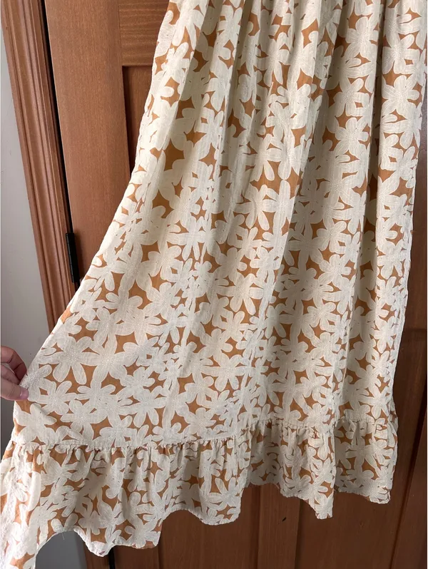 Doe and Rae Rust Floral Print Smocked Ruffle Sleeve Maci Dress Women’s Large - Image 2