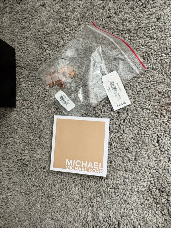 Michael Kors Rose Gold and Blush Stainless Steel Women's Watch - Image 3