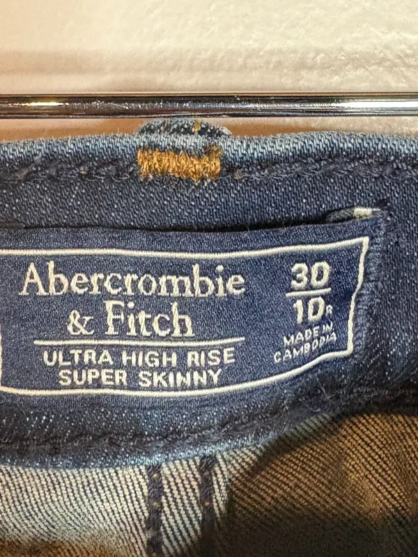 Abercrombie & Fitch Ultra High Rise Super Skinny jeans - Image 3