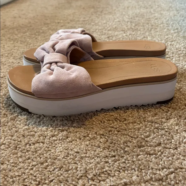 UGG JOAN SEASHELL PINK PLATFORM WEDGE SLIDE SLIPPER - Image 2