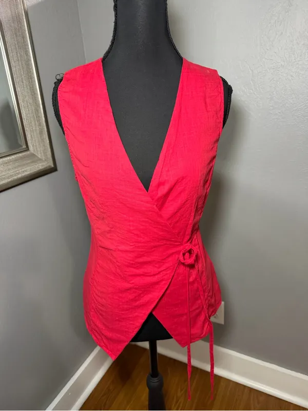 Petal & Pup Vanni Wrap Front Asymmetrical Vibrant Red Linen Top Smal - Image 3