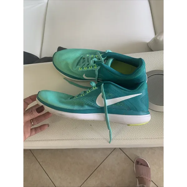 Nike Flex 2016 RN Women's Size 10 Running Shoes Hyper Turquoise - Image 2