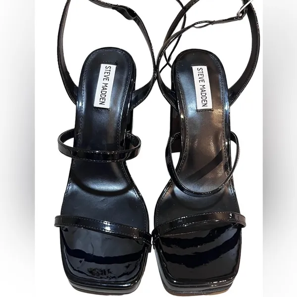 Steve Madden, SUSAN Black Patent Heels size 10M NWOB - Image 2