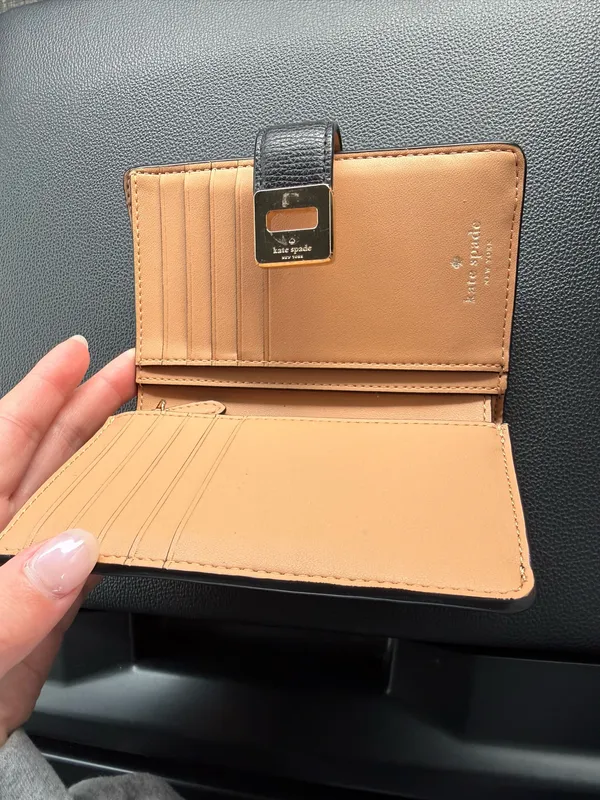 Kate Spade Phoebe Medium Wallet - Image 3