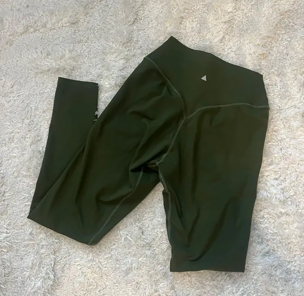 Vitality Green Leggings - Image 2