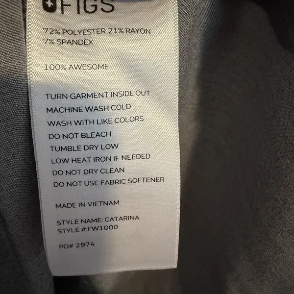 Figs The Technical Collection Catarina One Pocket Gray Scrub Top XS Medical Surg - Image 5