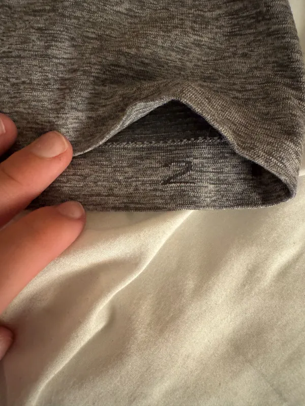 Lululemon Long Sleeve Swiftly Tech - Image 4