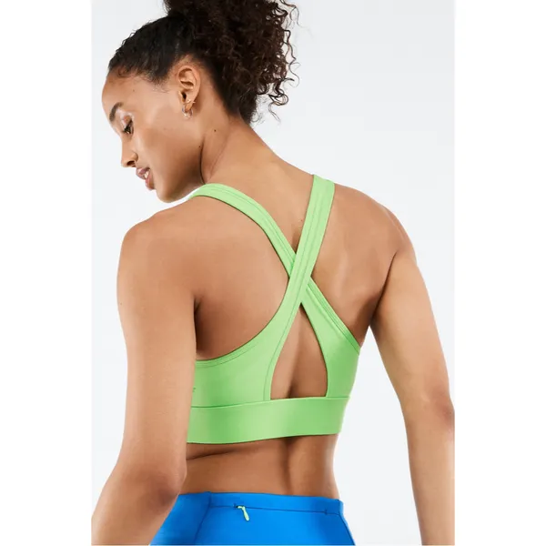 Fabletics Siena High Impact Sports Bra in Green XS Product Description Your favorite high-support sports bra is now updated with a higher neck and wider bottom band for even more coverage. It's also built with perforated details for supreme cooling capabilities. Features 4-Way Stretch Fabric Knit 81% Nylon/19% Elastane Imported by Fabletics GmbH, Bergmannstraße 102/103, 10961 Berlin - Image 2