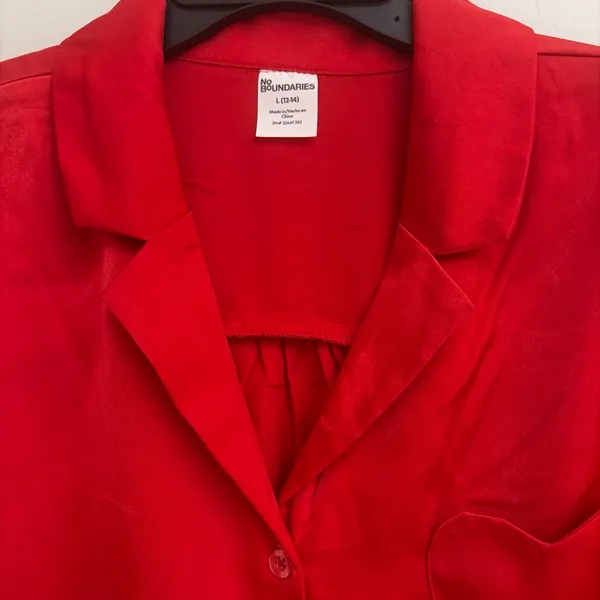 No boundaries New! Red Satin Heart Pocket Women's Pajama Set size L - Image 3