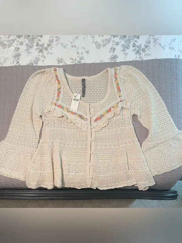 NWT Anthropologie Cream Crochet Knit Button-Front Sweater with Ruffle Trim - Image 5