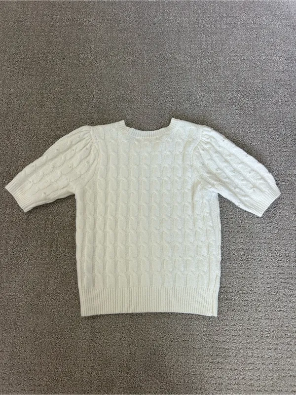 Pearl Cable Knit Short Sleeve Sweater Cream Size small - Image 3