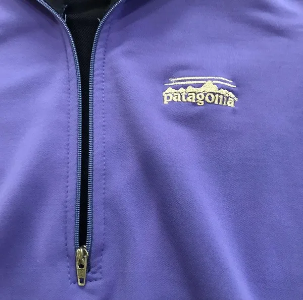 Patagonia Purple 1/2 zip pullover with back pocket S base layer pull over - Image 4