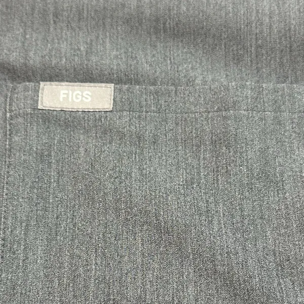 FIGS Catarina One-Pocket Scrub Top Graphite Size Large Medical Healthcare Nurse‎ - Image 5