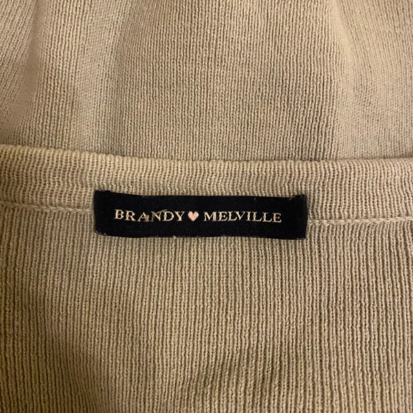 Brandy Melville Sweater - Image 3