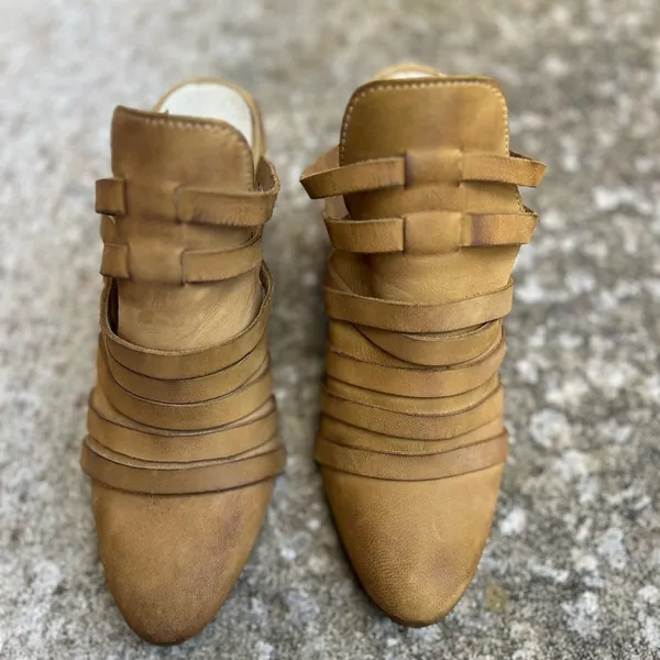 Free People Byron Strappy leather Mules size 39 8.5 heeled booties - Image 3