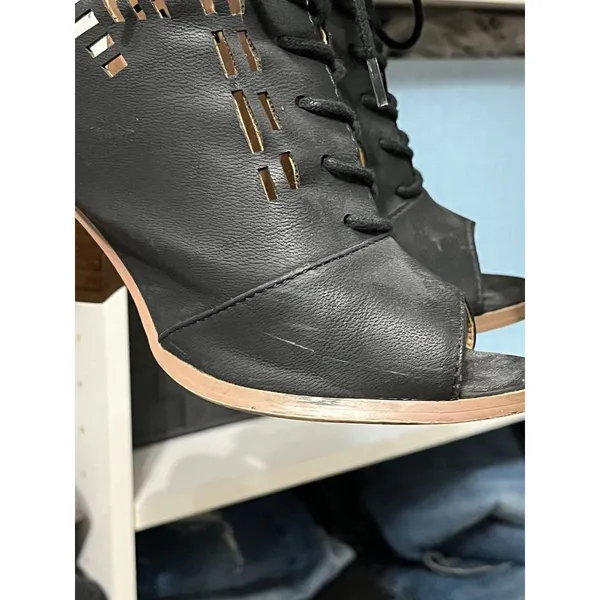 Restricted high heel black cut out shoes size 6.5‎ - Image 10