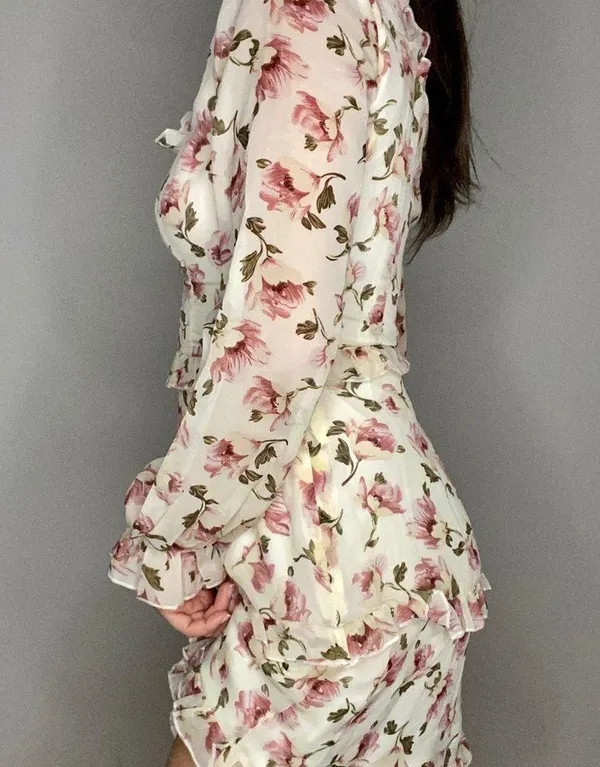 Missguided lace up ruffle dress floral NWT - Image 2