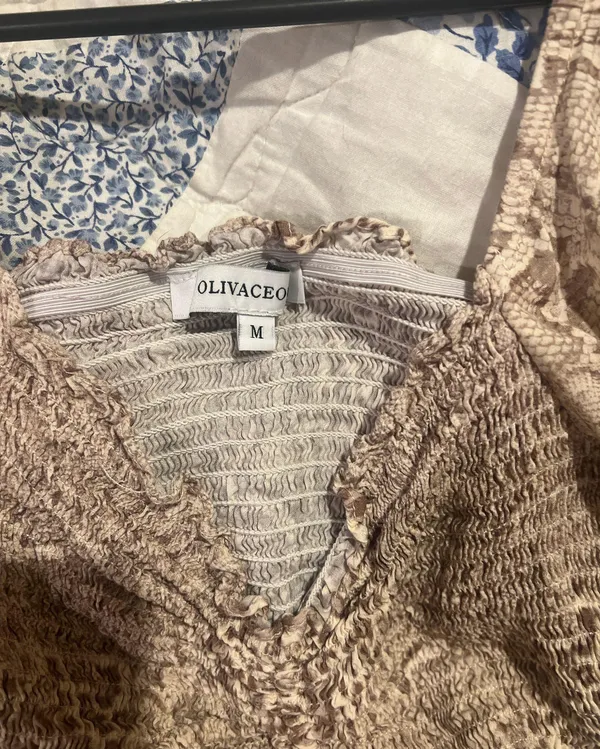 Boutique Cropped Long Sleeve Top - Image 2