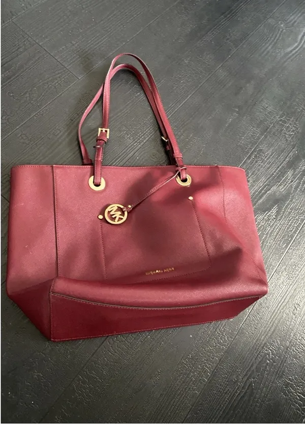 Michael Michael Kors East West Walsh Large Tote Bag Purse Burgundy Leather - Image 9