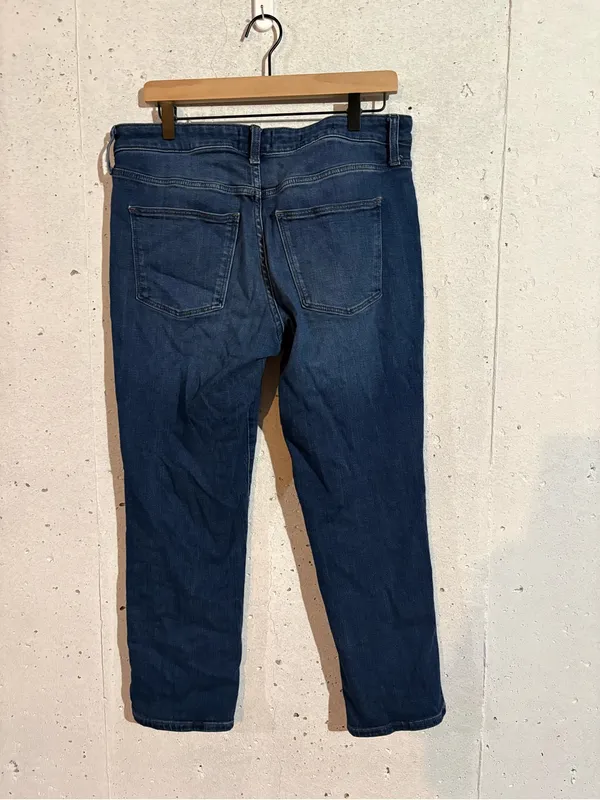 Universal Thread High Rise Slim Straight Jeans | Size: 12 - Image 3