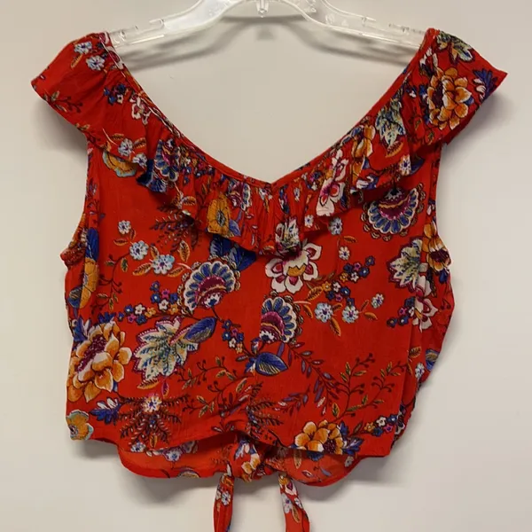 NWOT Altar’d State Red Floral Crop Top with Ruffle Accents & Tie at front size M - Image 6