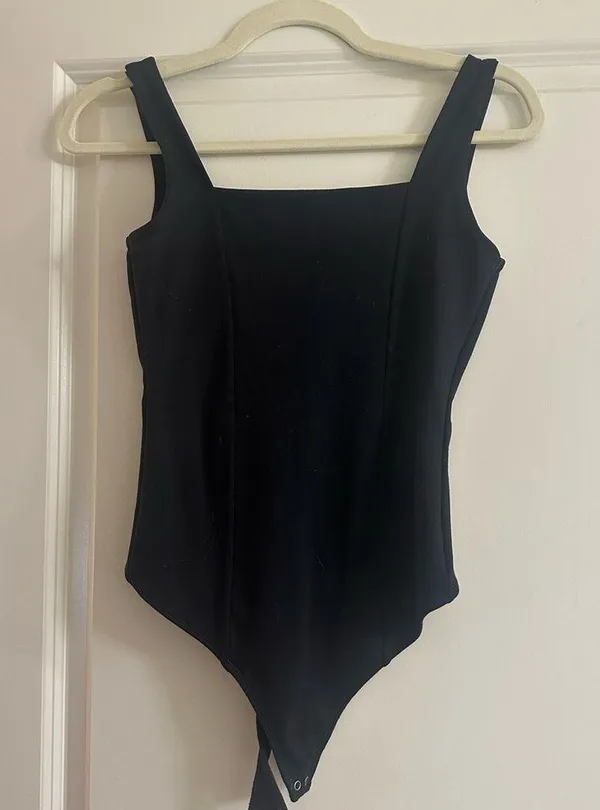 Abercrombie & Fitch seamless corset bodysuit in black size small - Image 5