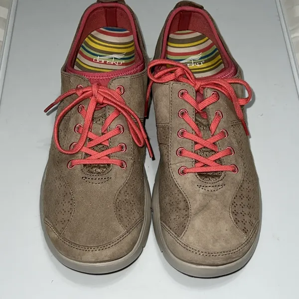 Dansko Elise Tan Suede Lace-up Comfort Walking Shoe Women's Size 42 US‎ 11.5-12 - Image 2