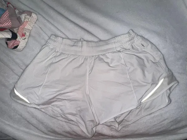 Lululemon Hotty Hot Shorts 4” - Image 2