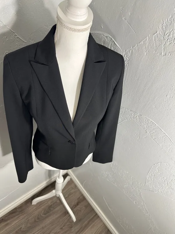 Laundry By Shelli Segal Black Lace-Up Back Blazer - Image 7