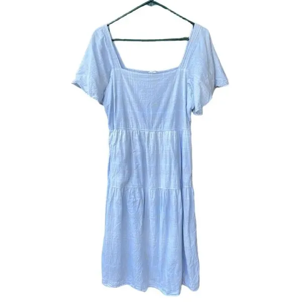 Free Assembly Women’s Tiered Midi dress light blue plaid size M elastic back flu - Image 5