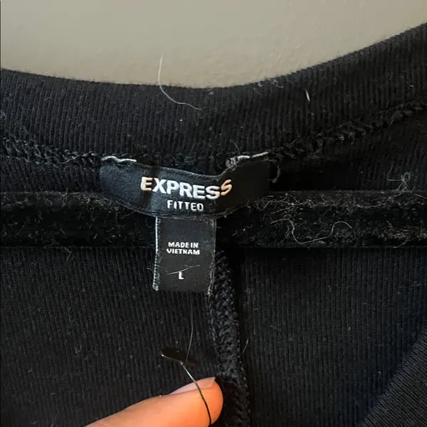 Express Classic Black Long Sleeve Tee - Image 2