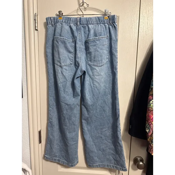 OAT New York Cloud Luxe Denim Wide Leg Jeans Light Wash Minimalist Capsule - Image 3