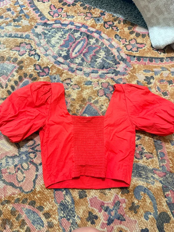 Gb red puff sleeve top - Image 2