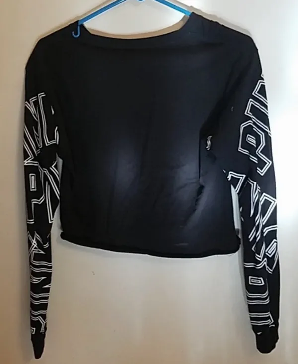 PINK VS long sleeve crop top black arm lettering - Image 2