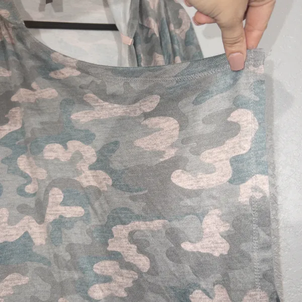 Jaclyn Intimates Gray Camouflage Flyaway Cardigan Size Large - Image 3