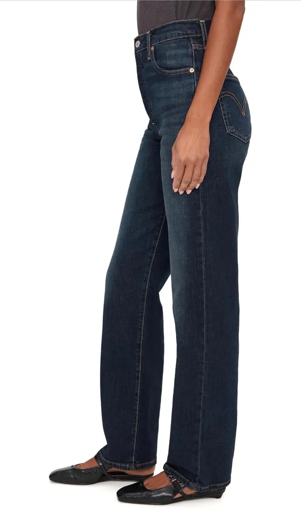 Levi's Women's Ribcage Straight Leg Jean- NWT Size 31 - Image 6