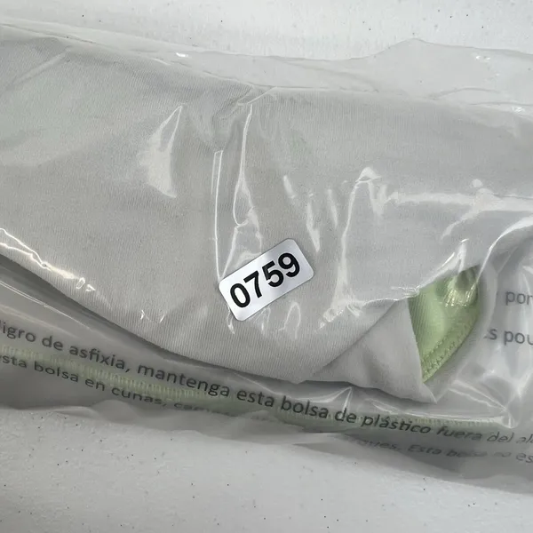 Lululemon Size 6 Energy Bra Medium Support Stretch B / C Cup Gray Lime Green - Image 13