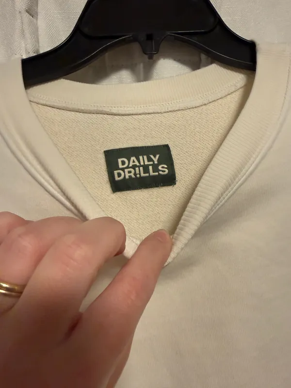 Daily Drills Crewneck Oversized - Image 5