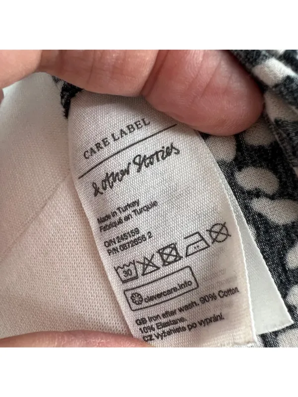 & Other Stories High Neck Speckled Pebble Print Shirt Black White Size Small - Image 6