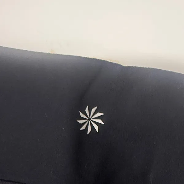 Athleta Women's Black Leggings - Image 3