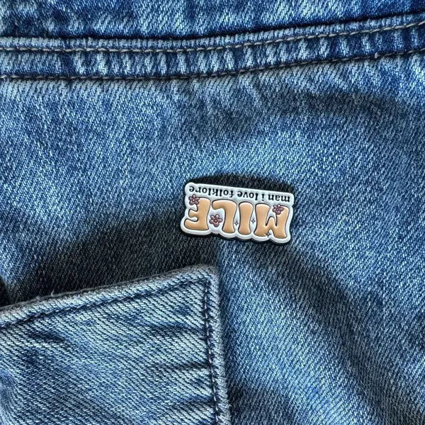 Man I Love Folk Enamel Pin | Funny Folk Music Fan Badge | Music Gift - Image 2